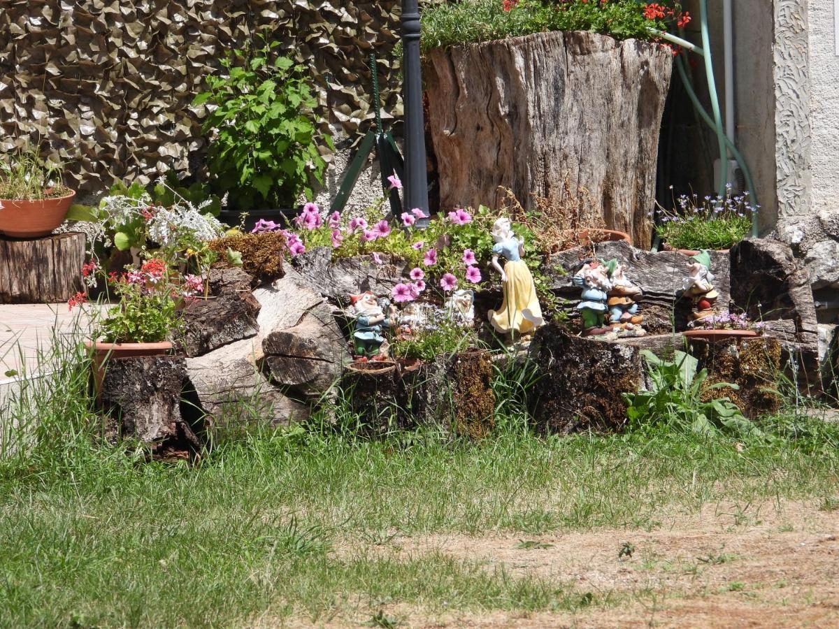 B&B La Tana Dell'Orso Villalago Zewnętrze zdjęcie