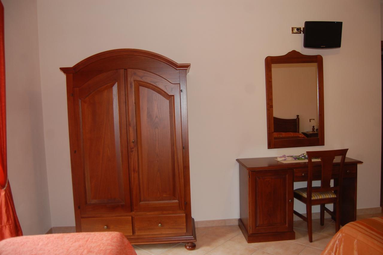 B&B La Tana Dell'Orso Villalago Zewnętrze zdjęcie