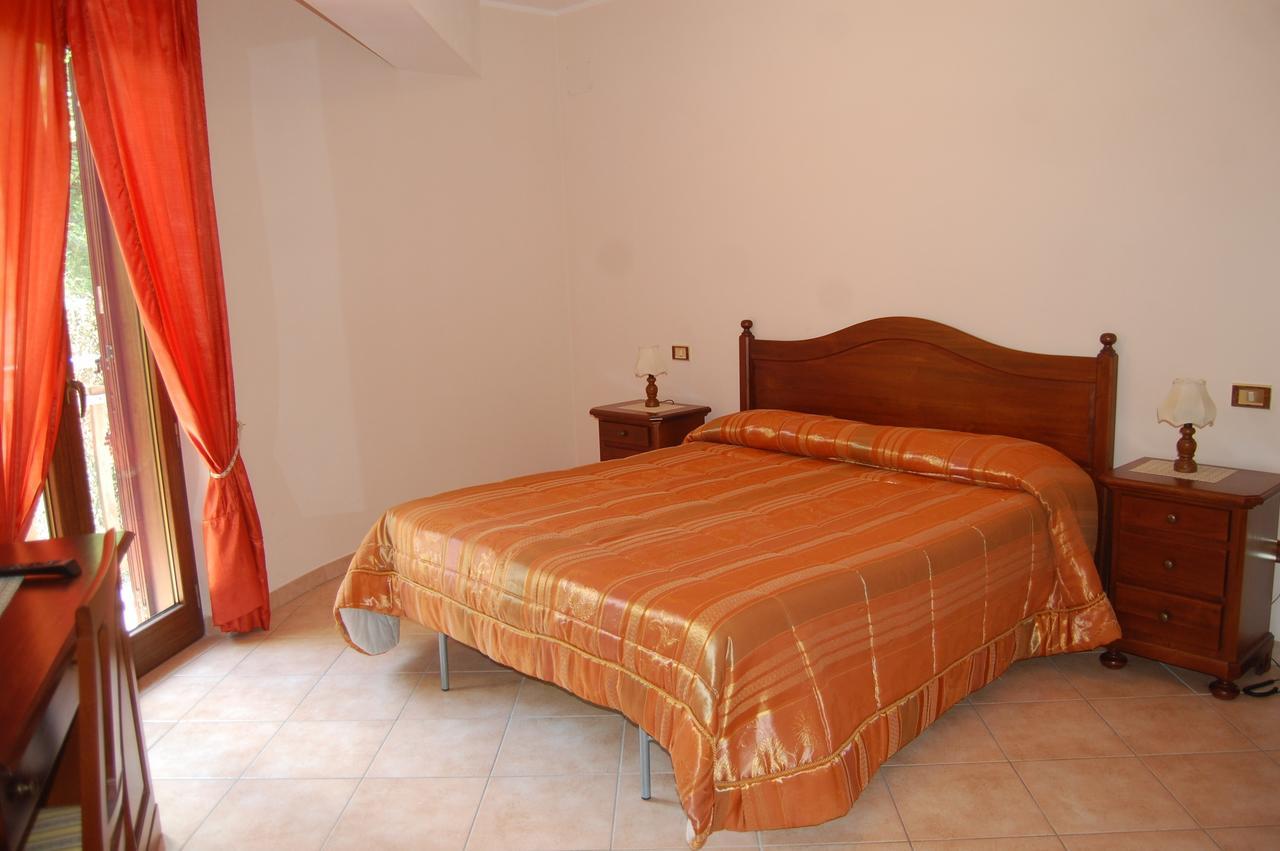 B&B La Tana Dell'Orso Villalago Zewnętrze zdjęcie