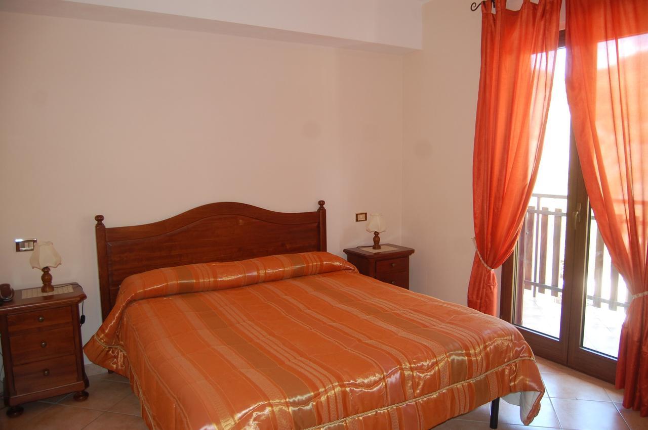 B&B La Tana Dell'Orso Villalago Zewnętrze zdjęcie